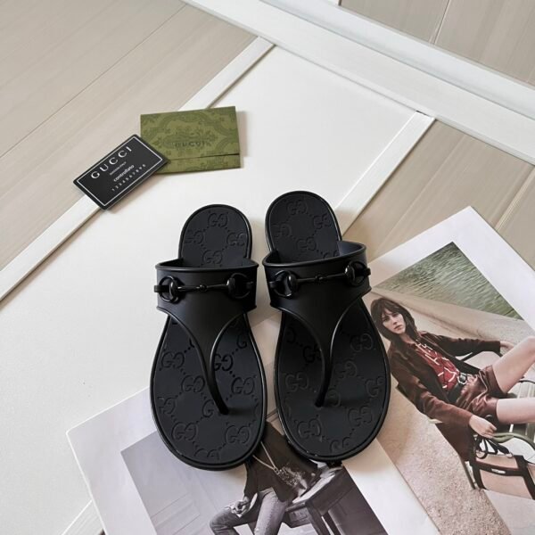 GG GG Rubber Sandals - Sandals
