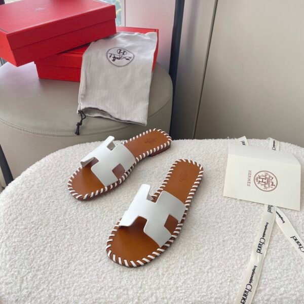 HM Oran Sandals - Sandals