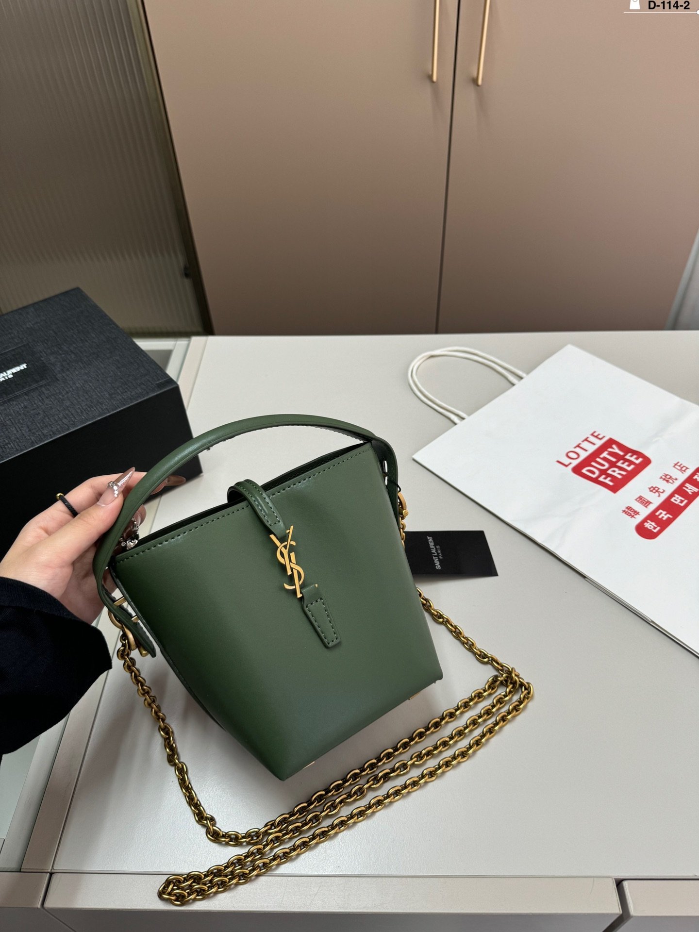 YSL Le Carré Bucket Leather - Bag