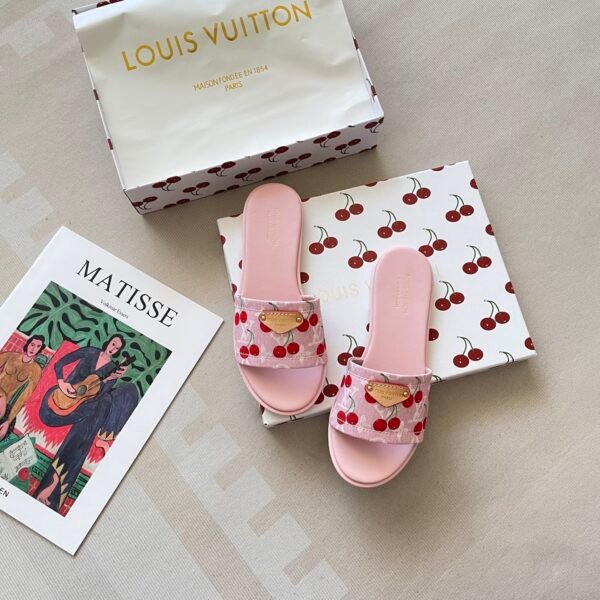 LV Pool Pillow Comfort - Slides