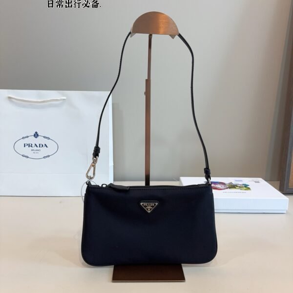 PR Re-Edition 2005 - Bag