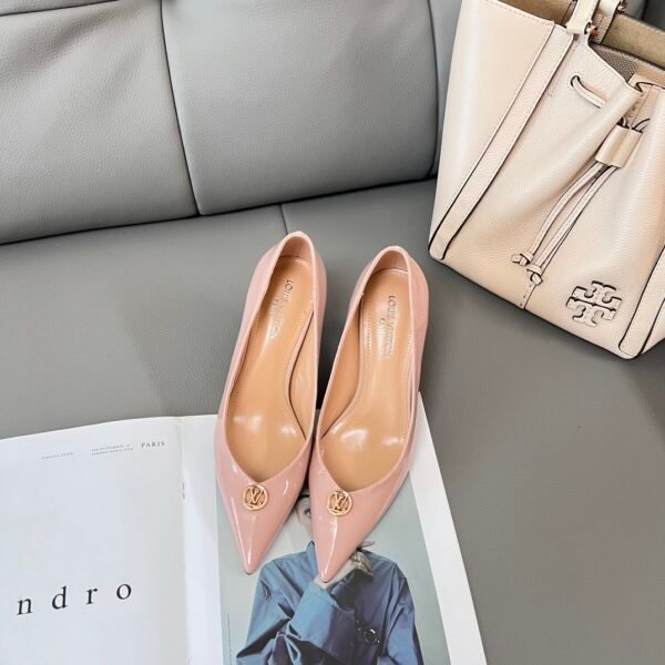 LV Madeleine Pump - Heels