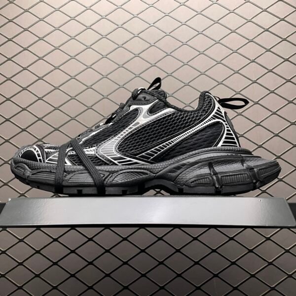 BAL Track 3.0 37 Black/White - Sneakers