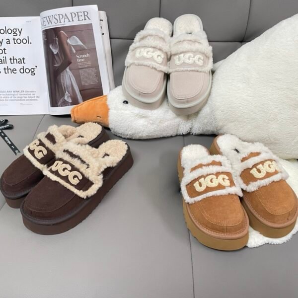 UGG Tazz Slipper - Shoes