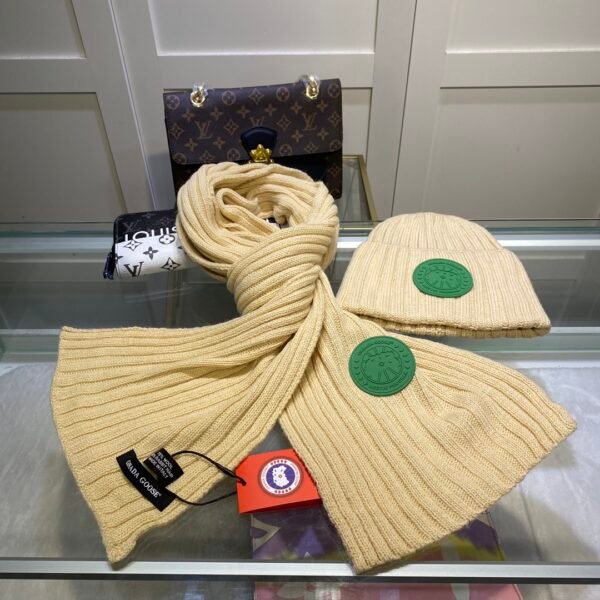 CG Wool Knit Set Beige - Scarf