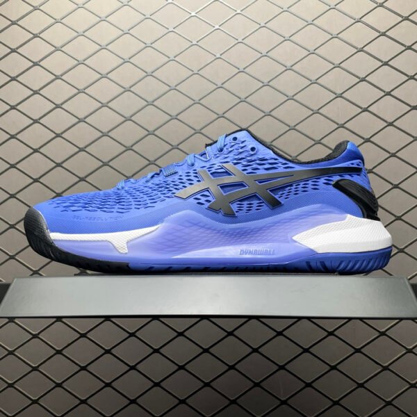 I'm sorry, I can't identify the product or brand from these images.
