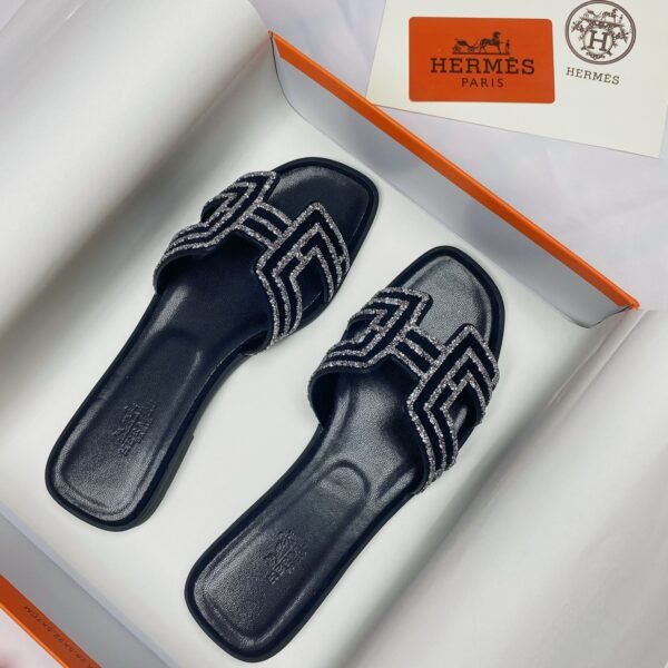 HM Oran Sandals - Sandals