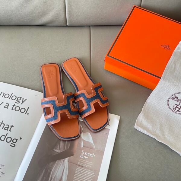 HM Oran Sandals - Sandals