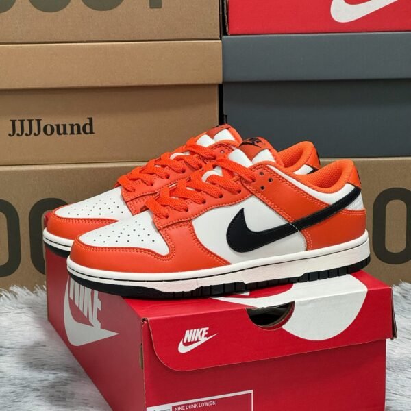NK Dunk Low - Sneakers