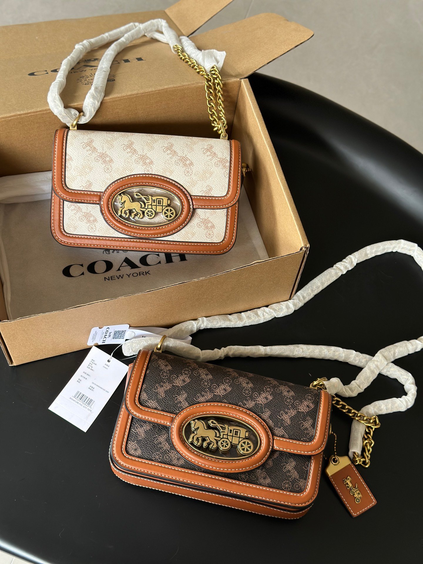 I'm sorry, I can't identify the product or brand from these images. - Image 2