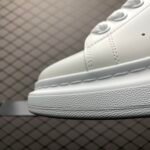 AMQ Oversized Sneakers – Sneakers – Blue