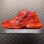 BAL Track Hike 40 Red – Sneakers