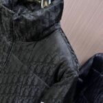 CD CD Oblique Puffer Jacket – Jacke