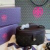TB Tommy Hilfiger Makeup Bag · Ref. BA28585