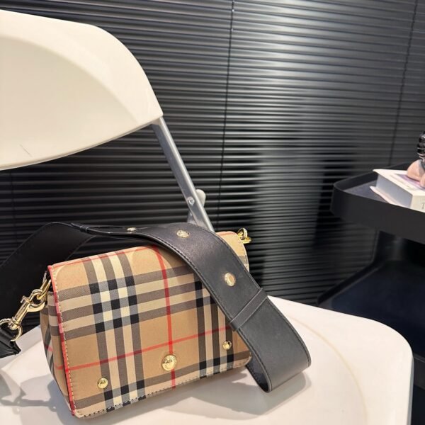 BBR Vintage Check and Leather Note Beige/Black - Bag