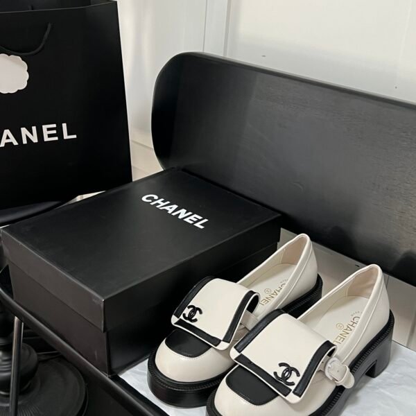 CC Loafer with CC Logo - Shoes