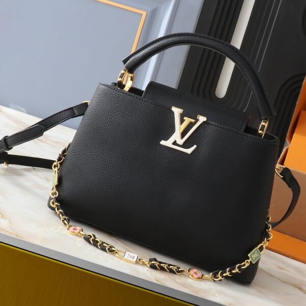 LV Capucines - Bag