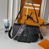 LV Utility Crossbody - Bag – Black · Ref. AC18333