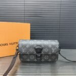 LV Utility Crossbody Monogram Eclipse – Tasche