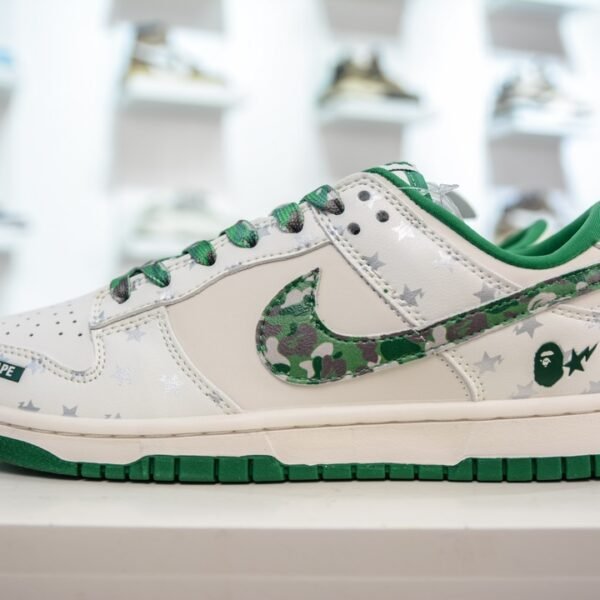 NK Dunk Low Bape - Sneakers