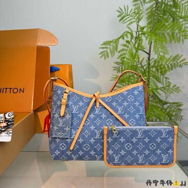 LV CarryAll PM - Bag