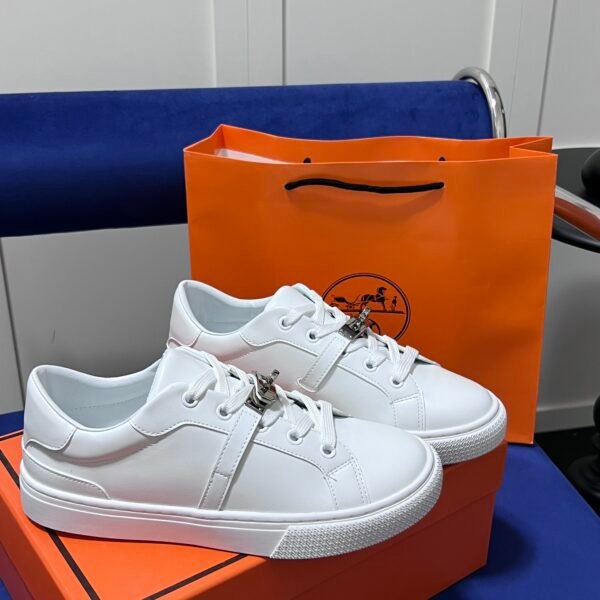 HM Kelly Buckle Sneakers - Sneakers