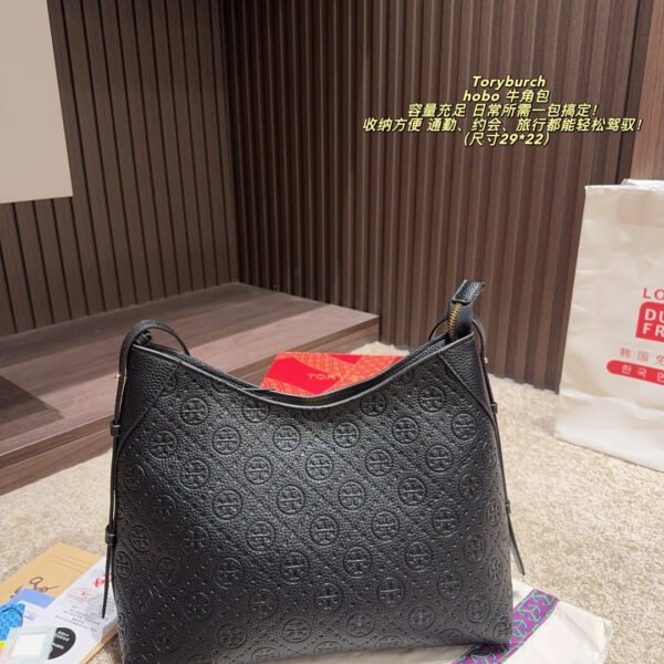 TB Toryburch Hobo Horn Bag