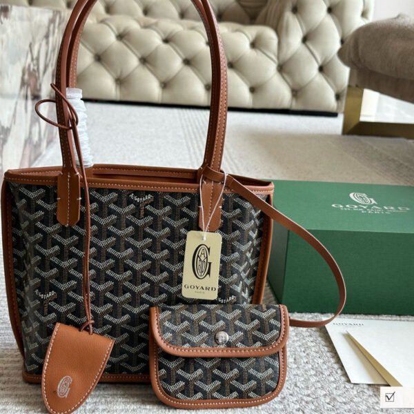 ```GYD Anjou - Bag```