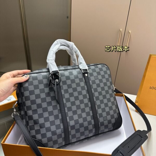 LV Porte-Documents Voyage - Bag