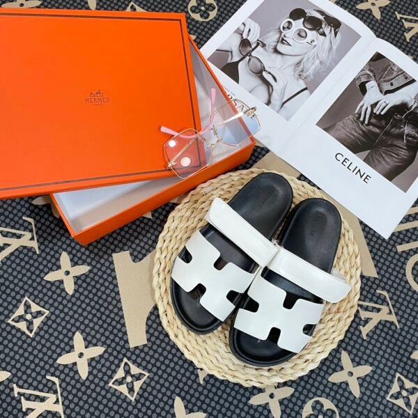 HM Oran Sandals White/Black Leather - Sandals
