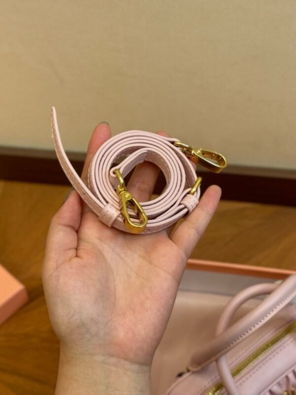 MIU Wander Matelassé Pink Leather – Sac