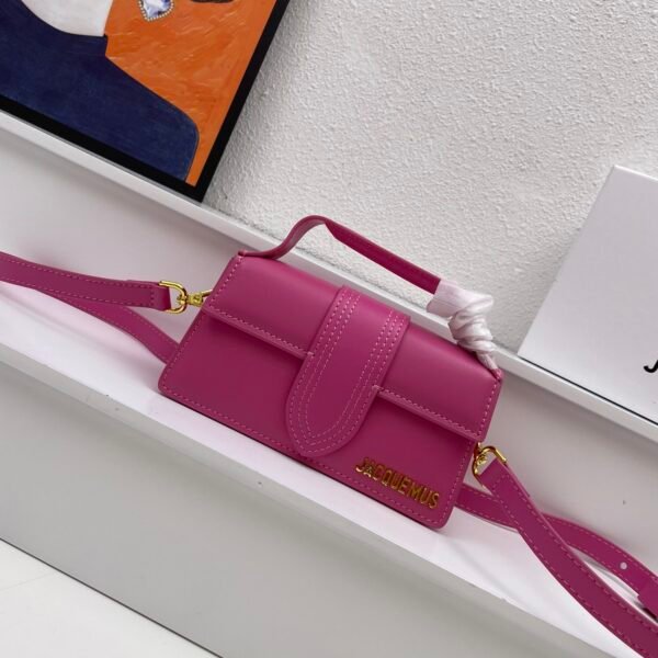 I can't identify the brand based on the images provided.