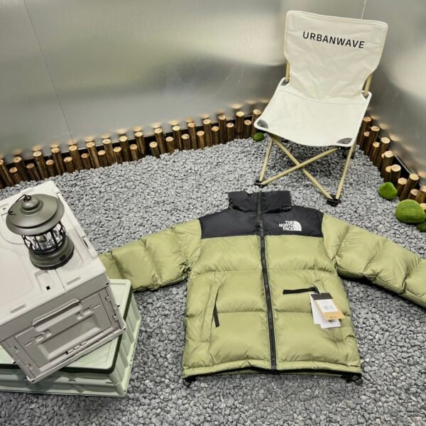 TNF 1996 Retro Nuptse Jacket Green/Black - Jacket