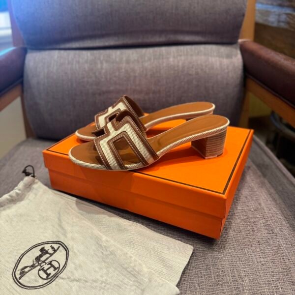 HM Oran Sandals - Sandals