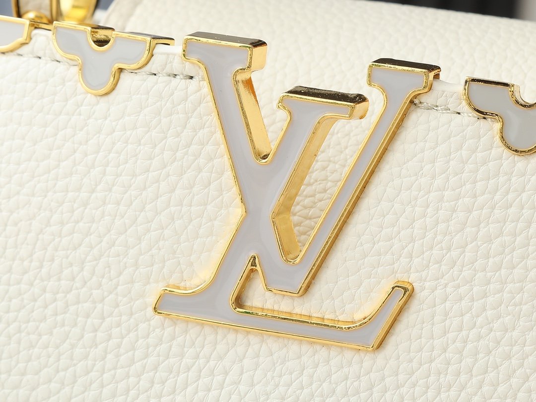 LV Capucines BB White Leather - Bag - Image 5