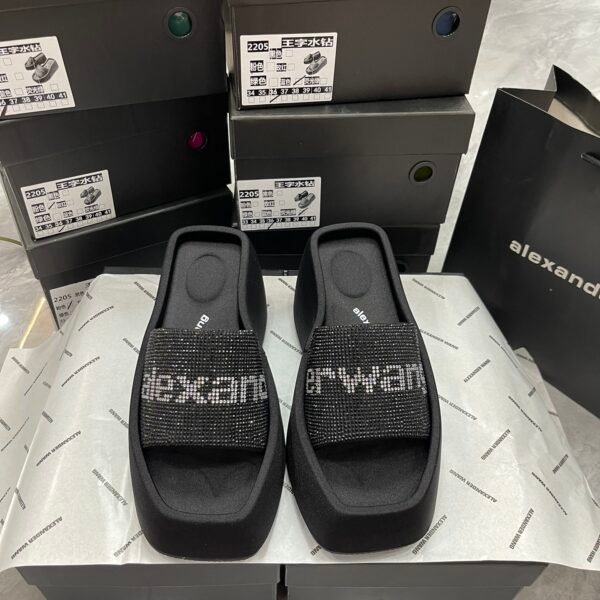 BAL Aevitas Crystal Platform Slides - Slides