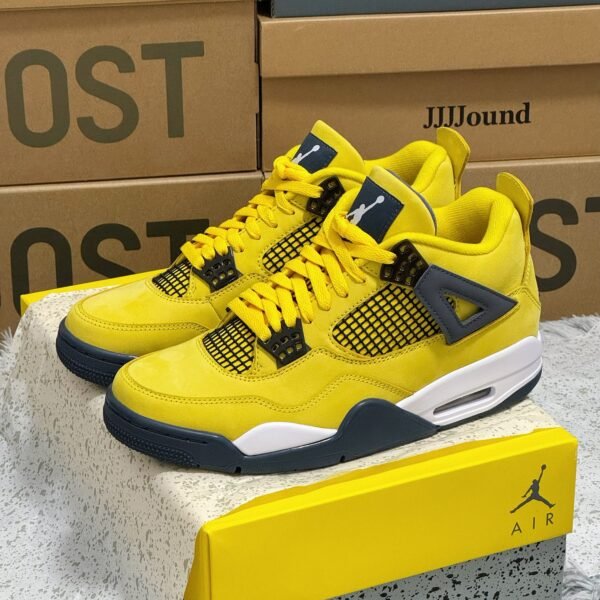 NK Air Jordan 4 Retro Lightning - Sneakers
