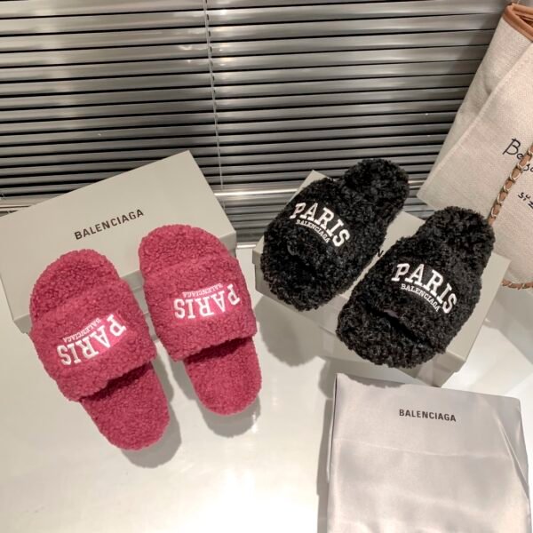 BAL Paris Logo Shearling Slides Pink and Black - Slides
