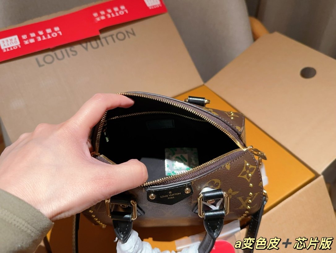 LV Speedy Bandoulière 20 Monogram - Bag - Image 8