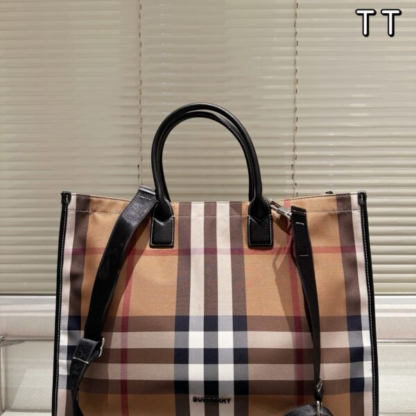 BBR Vintage Check Medium Title Beige Check Canvas - Bag