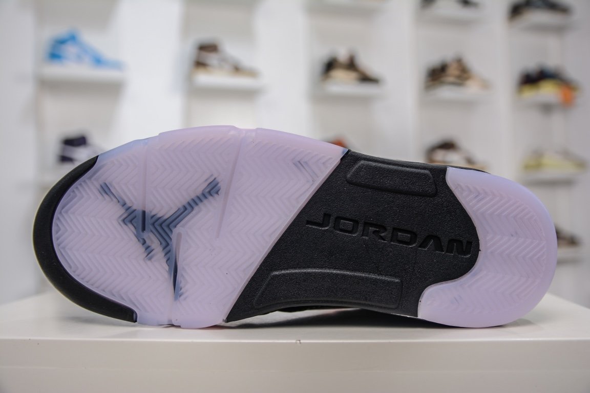 NK Air Jordan 5 Low Doernbecher Black/Pink - Sneakers - Image 5