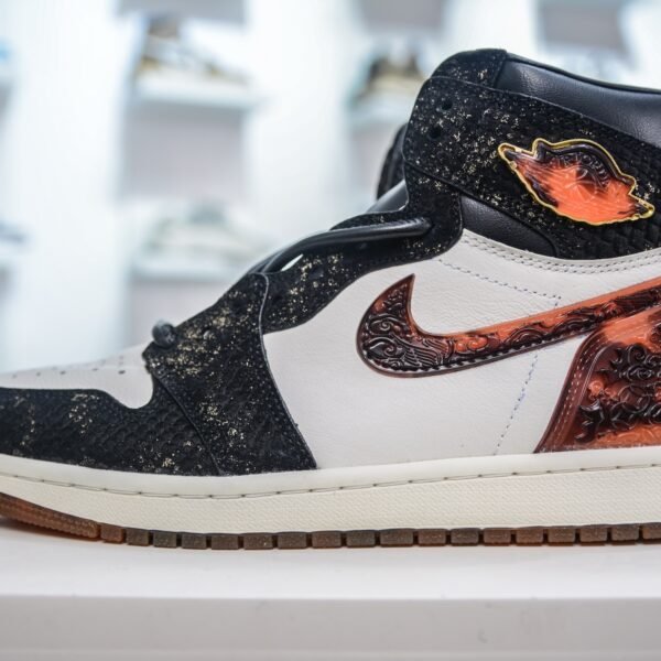 NK Air Jordan 1 Retro High OG Year of the Dragon - Sneakers