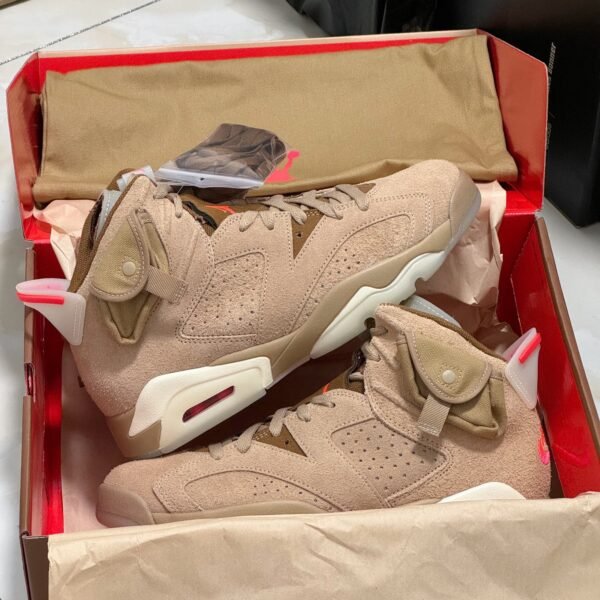 NK Air Jordan 6 Travis Scott - Sneakers
