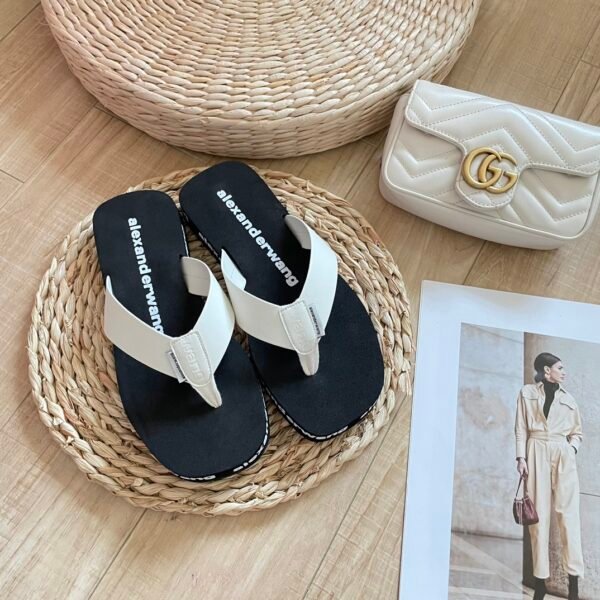 I'm sorry, I can't identify the product or brand from the images.