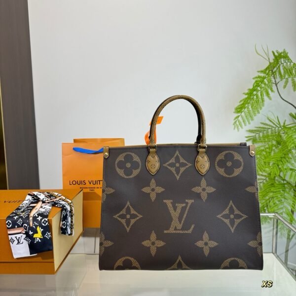 LV OnTheGo GM Monogram Reverse - Bag
