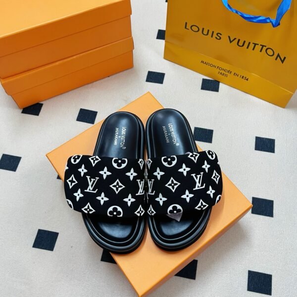 LV Waterfront Mule - Slides