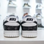 NK Dunk Low x LV – Sneaker – Nero