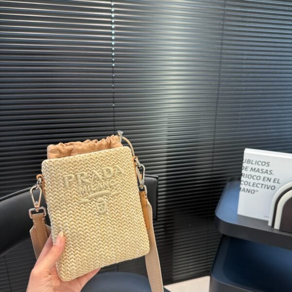 PR Raffia and Leather Pouch - Bag