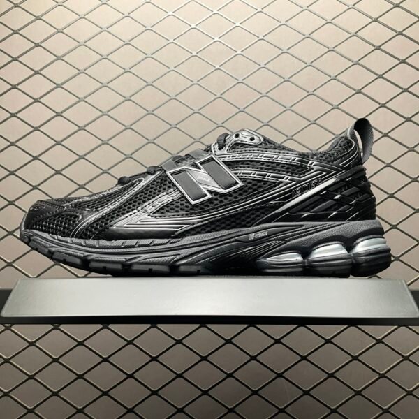 NB 1906R Protection Pack Black - Sneakers