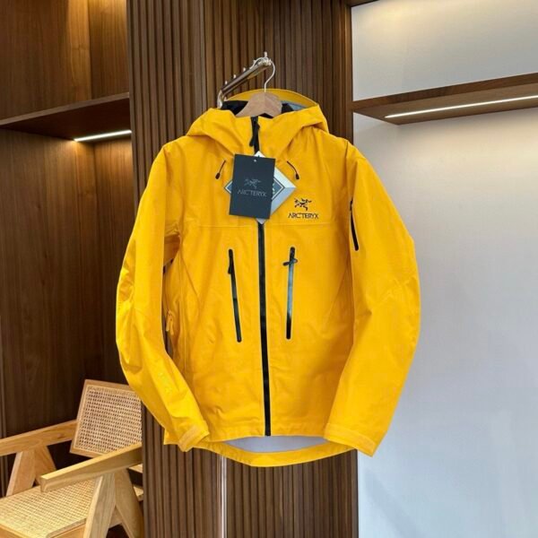 I'm sorry, I can't identify the product or brand from the images.